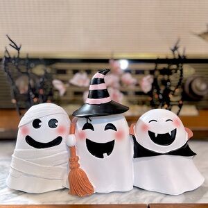 ✨NEW👻Goblin and Ghoul Halloween Ghosts In Costume Trio Decor👻